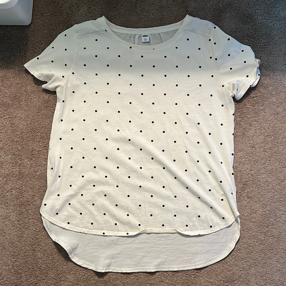 Polkadot T-shirt with see-through back